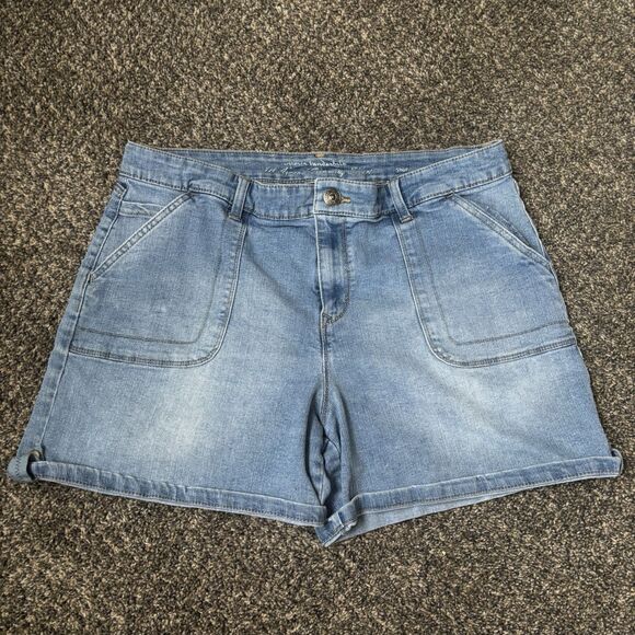 Gloria Vanderbilt Women’s Denim Shorts Size 13. - Picture 1 of 6